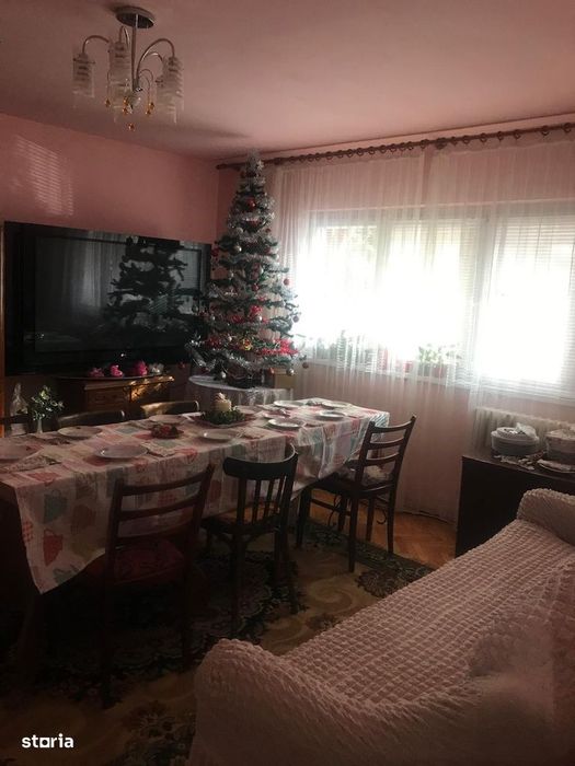 Girocului-3 Camere decomandat-Parter-68 mp