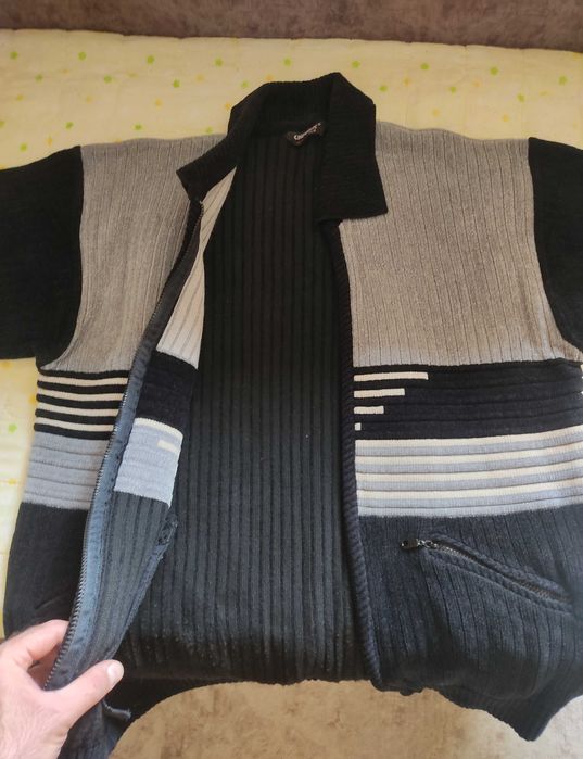 Мужской свитер телогрейка размер 52