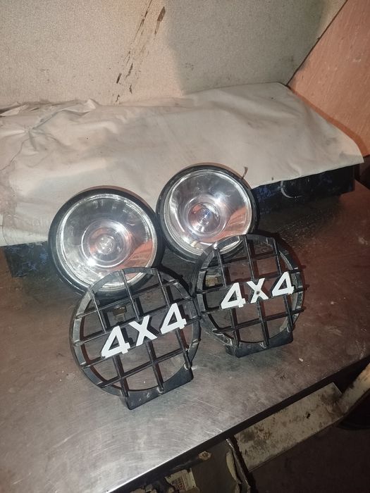 продам туманник универсал 4х4