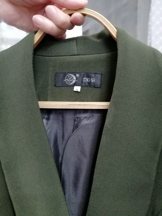 Женский костюм тройка