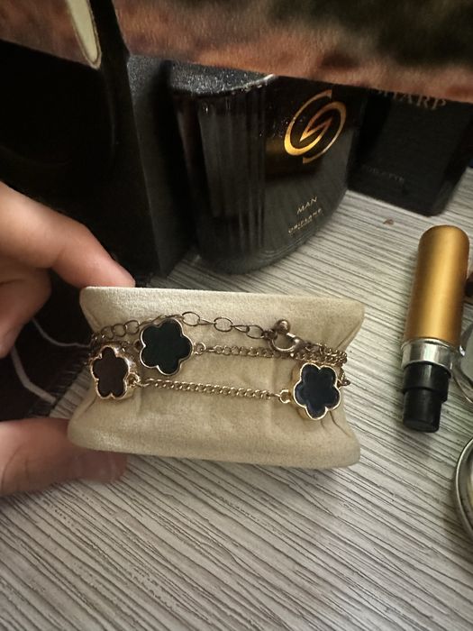 гривна и гердан с пет детелини -Van Cleef & Arpels