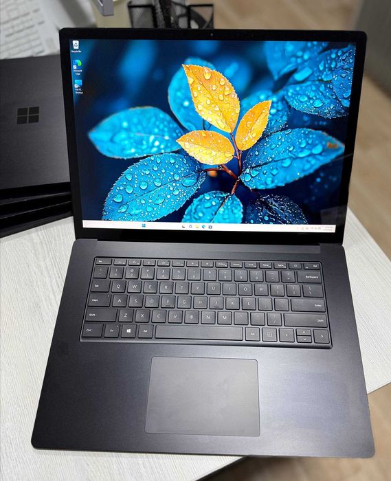 Microsoft Surface Laptop 3 13.5 2,5K BLack Сенсор I7-1065G7 16GB/256GB