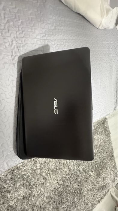 VAND  Laptop Asus