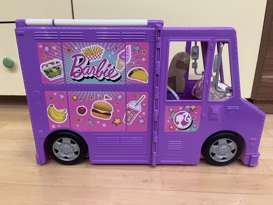 Готварски камион Барби