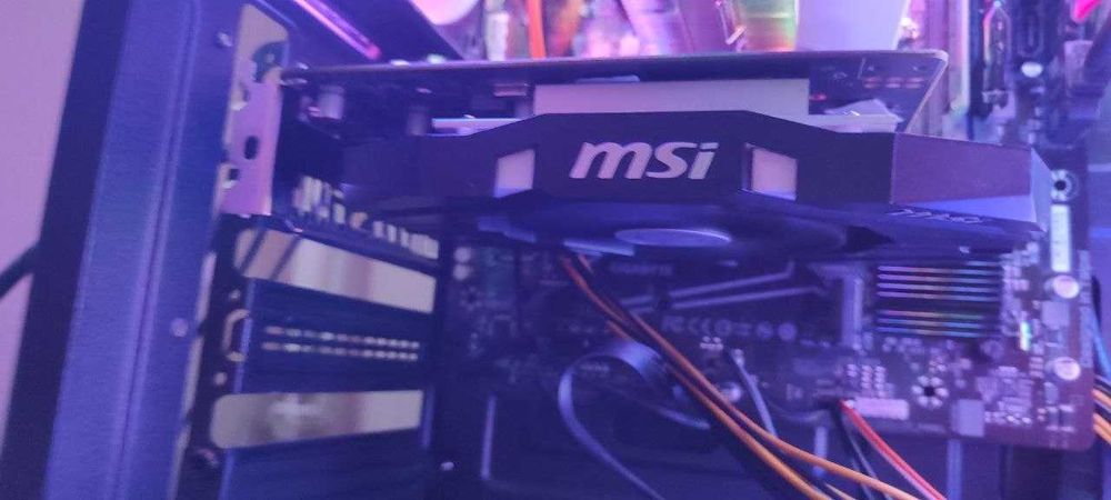 видеокарта GTX1050 2GB