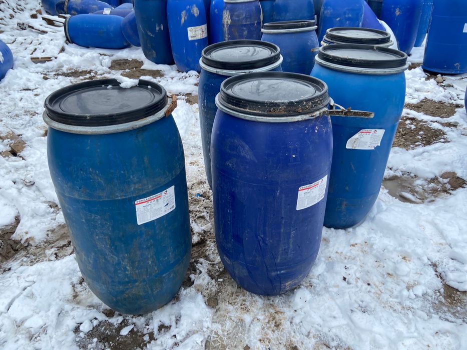 Пластиковые бочки 170л