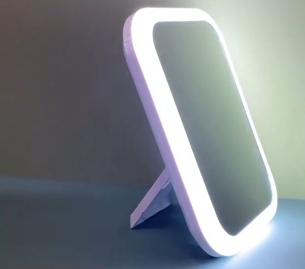 Зеркало с подсветкой