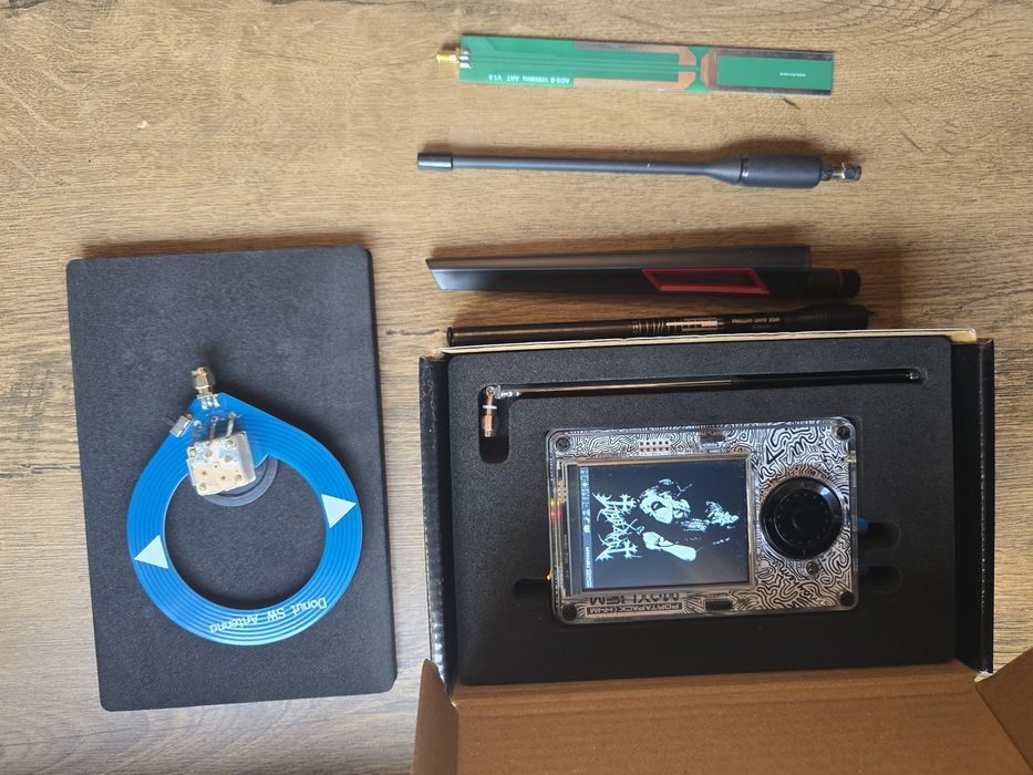 HackRF Portapack MayH4m ( Големият брат на flipper zero )