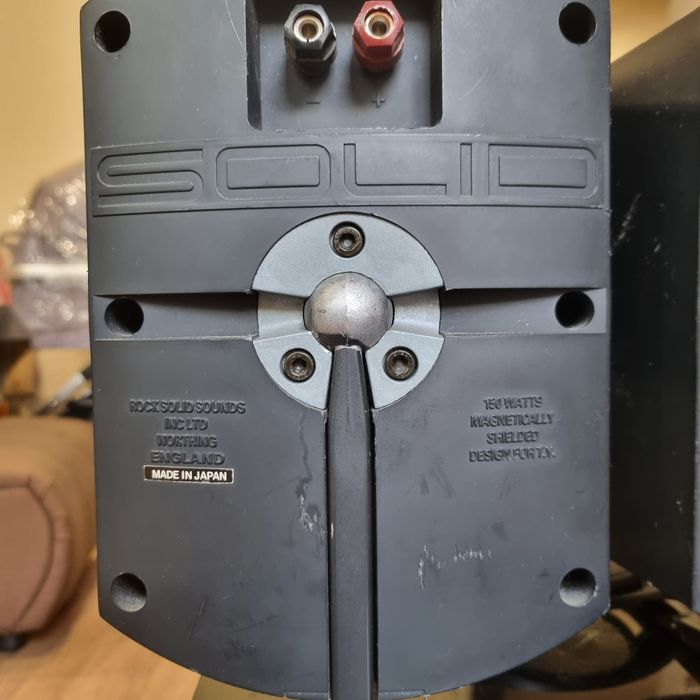 bowers & wilkins solid jamo yamaha