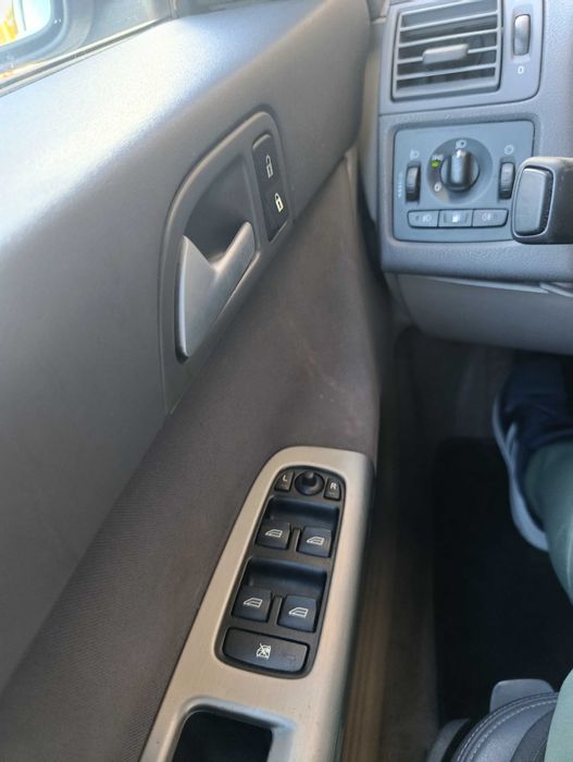 Volvo V50 2.0D 136 к.с. / Волво В50