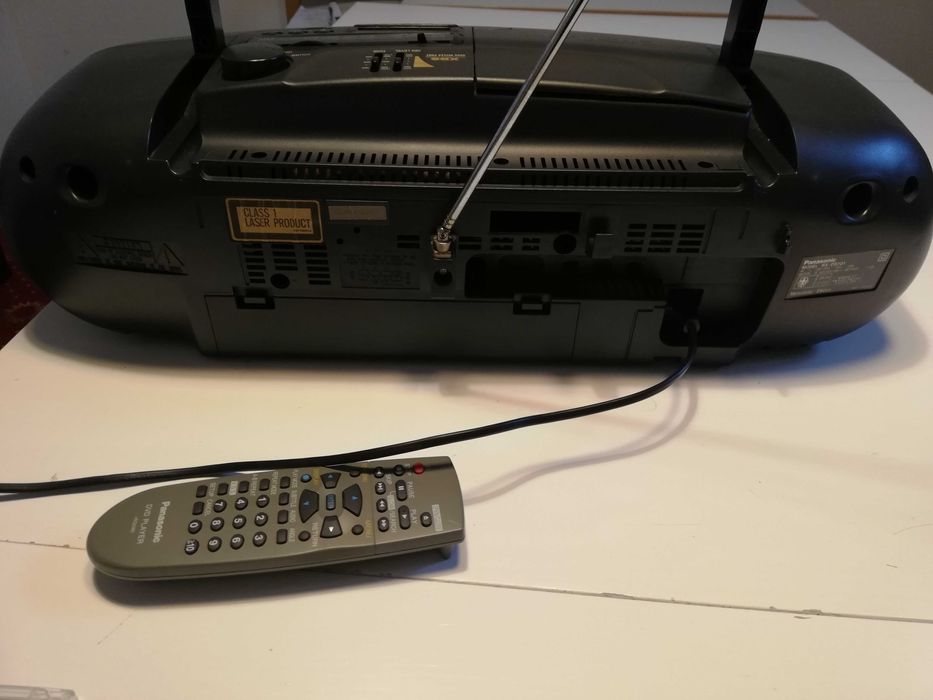 Boombox - Stereo Radio/CD/Cassette PANASONIC RX -DS101 - Impecabil