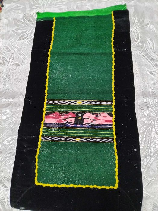 Престилки национални носии