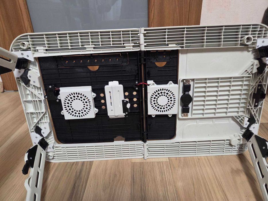 Маса за лаптоп, 2 вентилатора-нова