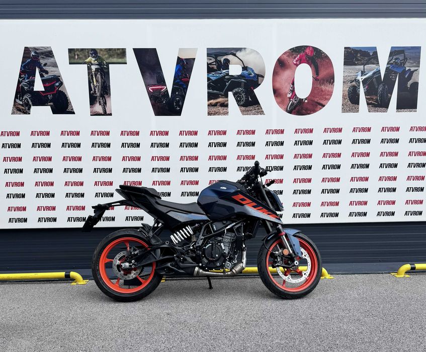 Motocicleta KTM 125 DUKE '25