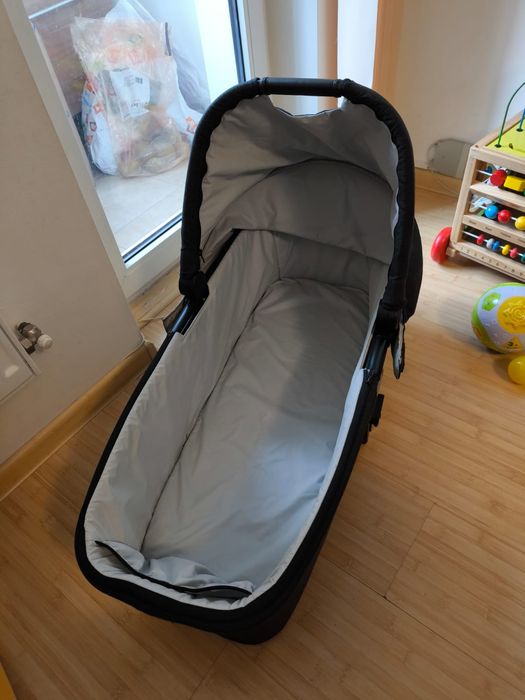 Carucior Joie Chrome dlx cu varianta sport si landou