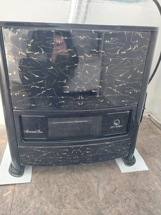 Продам камин почти новый