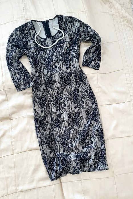 Rochie elegantă neagră dantelă midi mulată ocazie nuntă petrecere M S L elastică