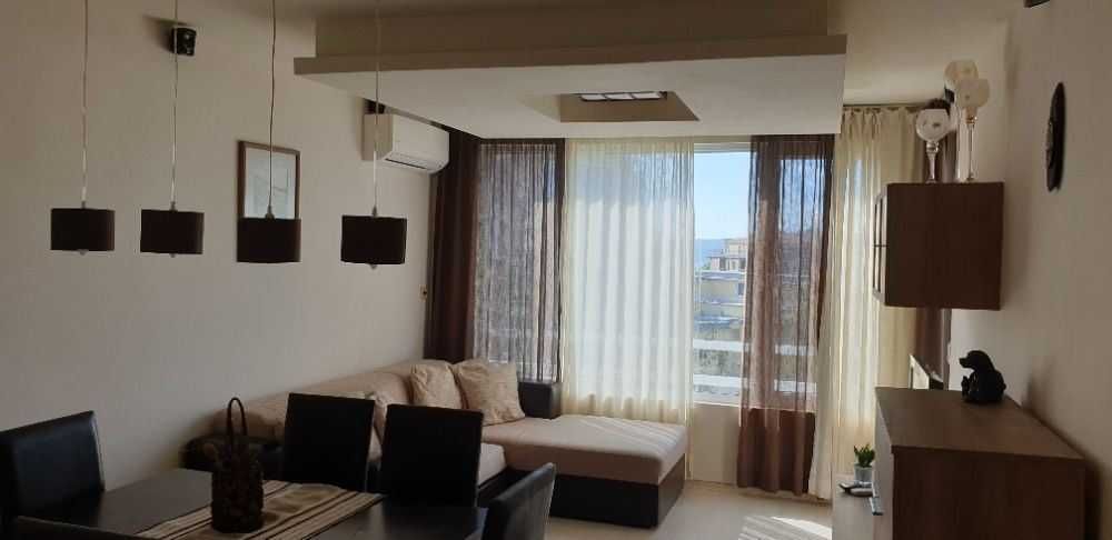 Продава се Двустаен апартамент в София, Хладилника - 75 кв.м за 2083 €/кв.м - Снимка #5