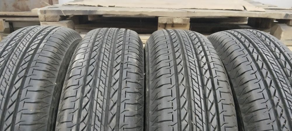 Продам покрышки  BRIDGESTONE