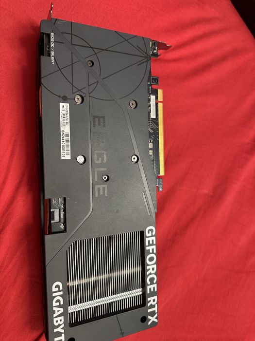 Vand placa video rtx4060 eagle 8gb