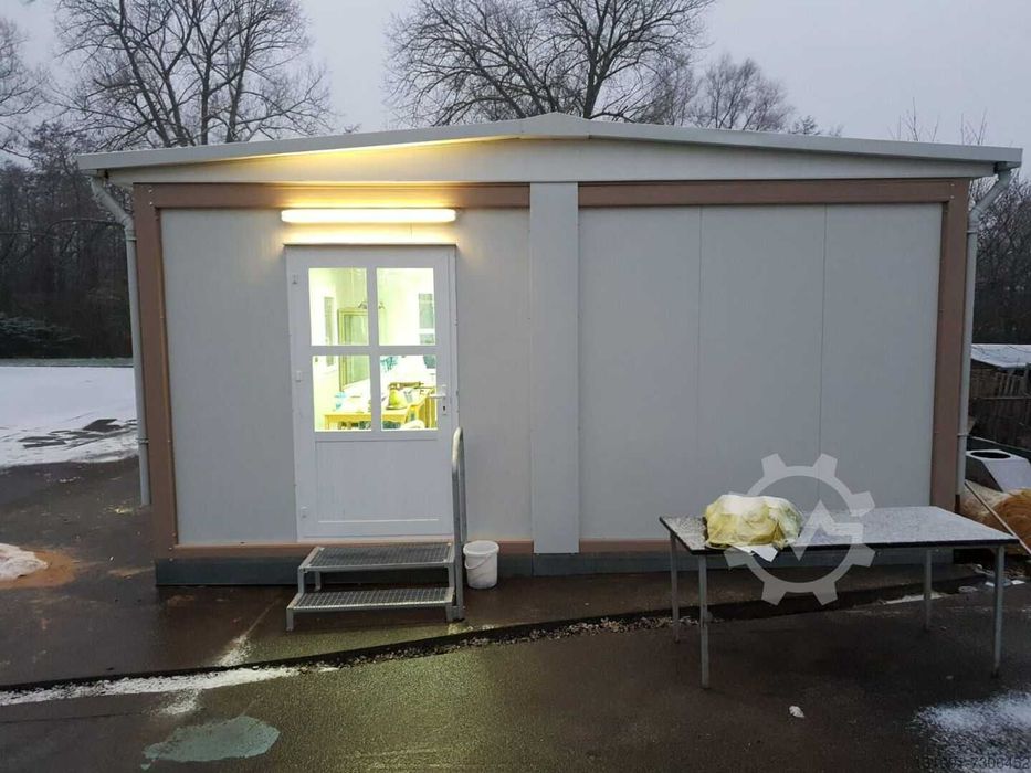 Casa Modulara, Garaje Auto, Containere din panou sandwich termoizolant