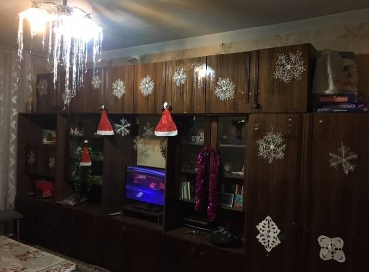 Продам 4 ком Юнусабад 14 квартал торец