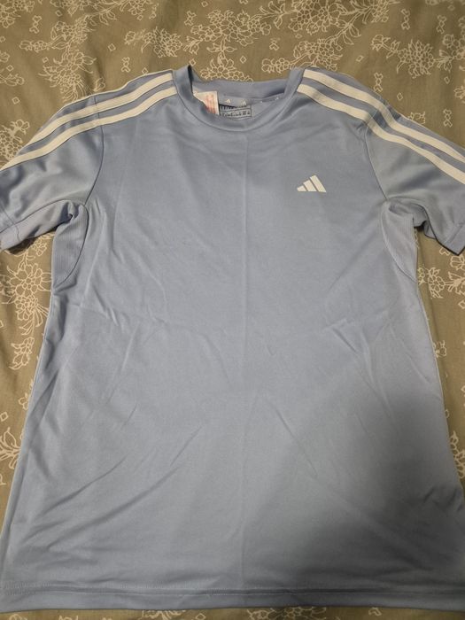 Tricou Adidas 11-12 ani