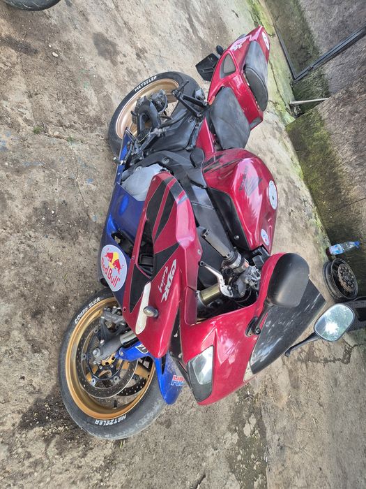 Piese honda cbr 1000 rr/ 2004
