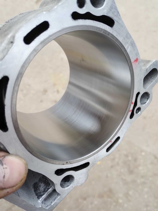 Cilindru Moto Bucsare Alezare Honuire Prelucrare Cilindri Motocicleta