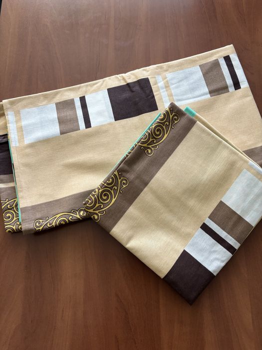 Новые полотенца, постельное белье.