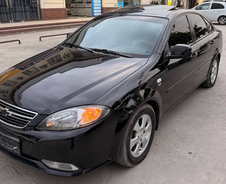 Срочний Жентра А.Т 22 сотилади