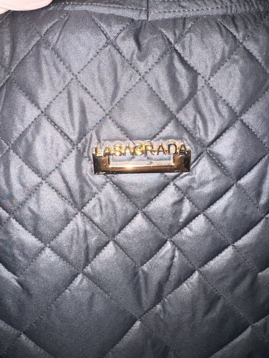 Продаю безрукавка Lasagrada