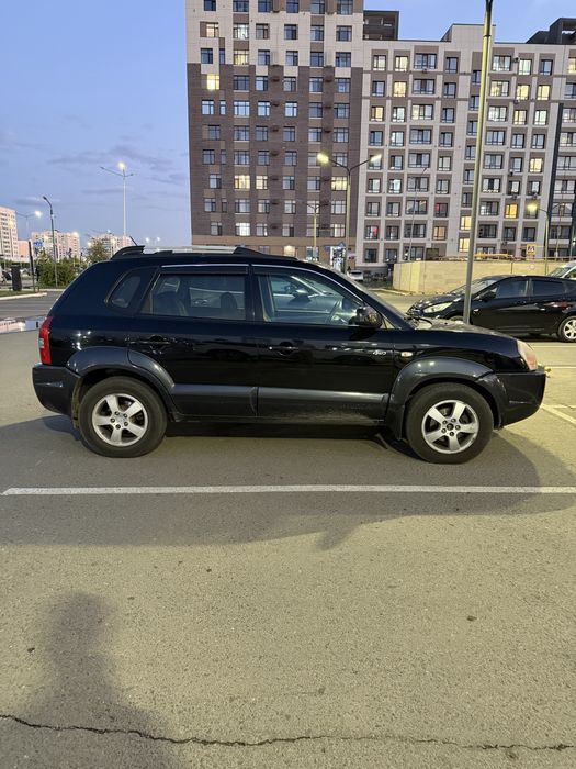 Hyundai Tucson 2004 Полный Привод 2.7