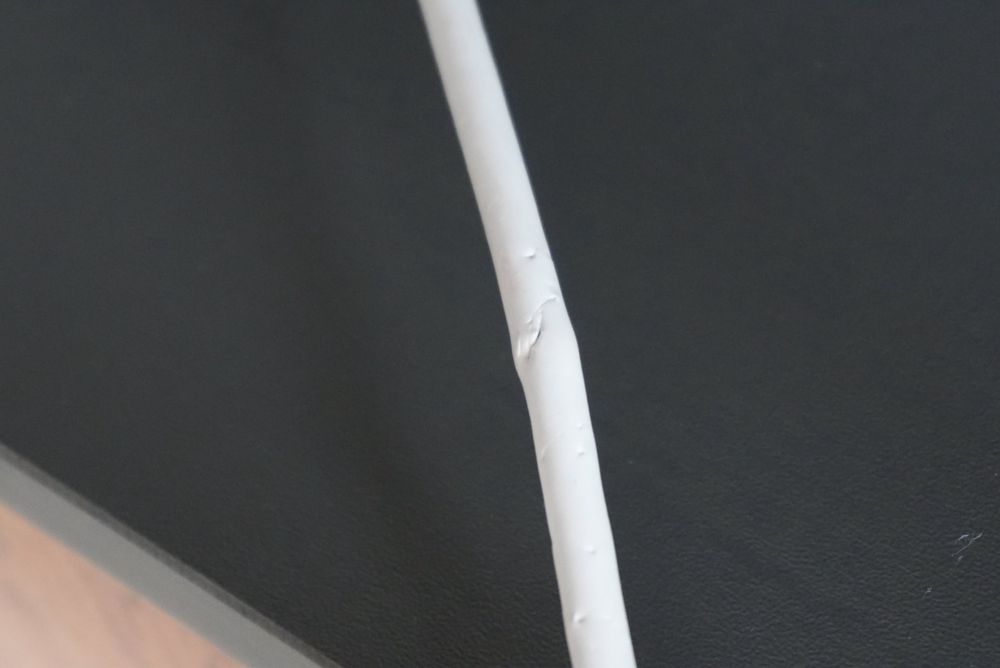 Logitech streamcam белая