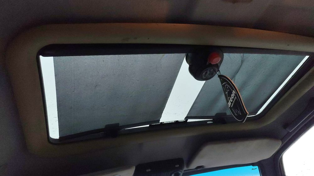 Suzuki Vitara automata 4x4 acte la zi, fiscal.