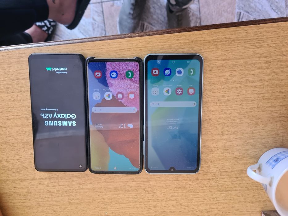 Telefoane de vanzare