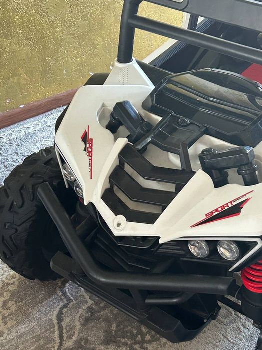 Продам радиоуправляемый машину