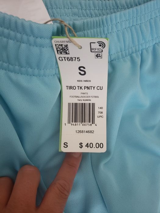 Vand pantalon de trening adidas