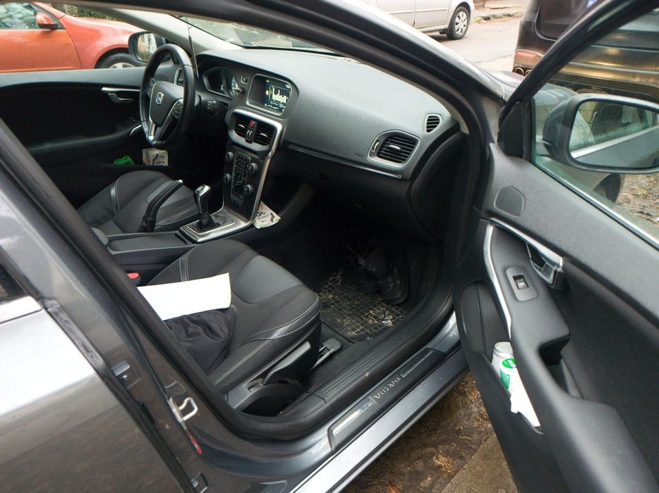 Volvo V40 - PREȚ FIX -  2.0 diesel 2015, 120 cp pr