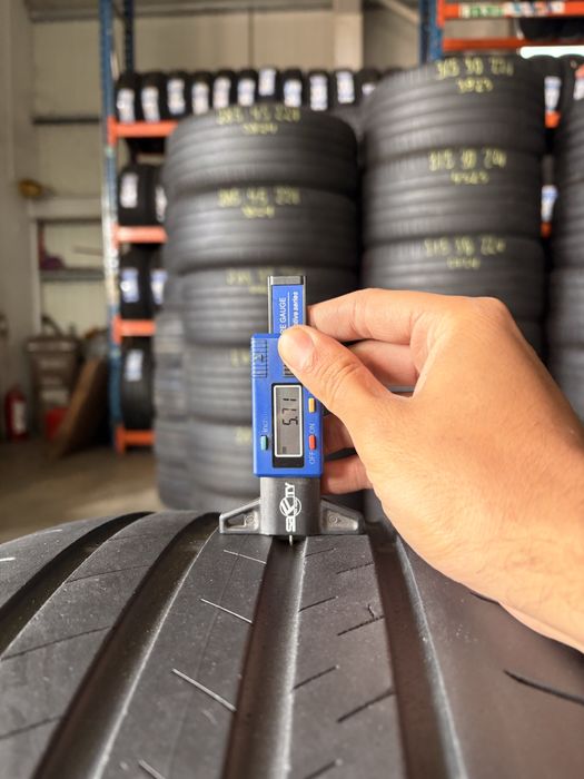 Anvelope vara 255/50/21 Bridgestone Alenza 001 255 50 21 R 21
