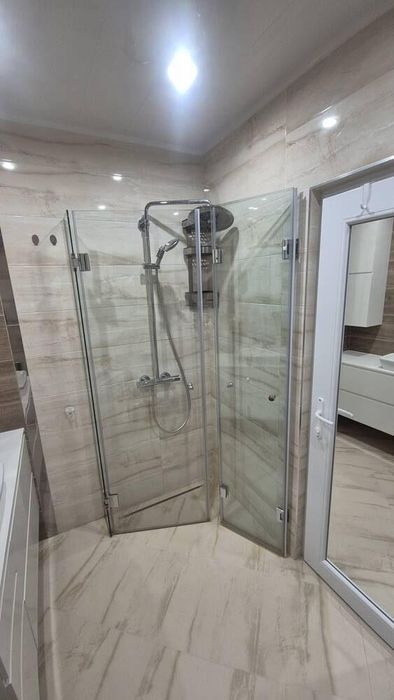 Дава се под наем Тристаен апартамент в Пловдив, Кършияка - 120 кв.м за 825 € - Снимка #5