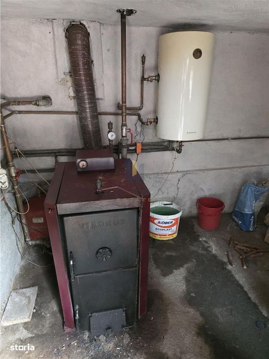 Casa cu teren generos in zona turistica Nadrag Timis