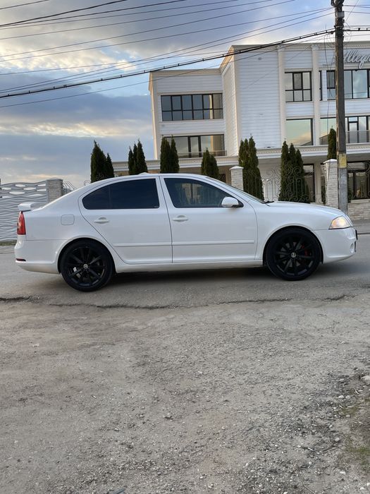 SKODA Octavia 2008 — imagine 3