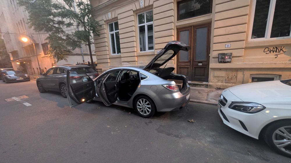 Mazda 6 2012 benzină, 6.000 € — imagine 3