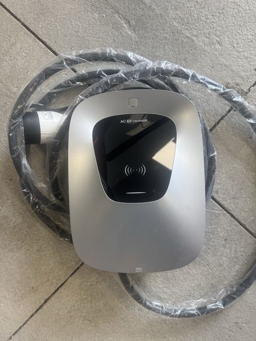 Зарядна станция 22 kw SINO