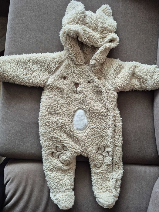 Лот бебешки дрешки 68 размер 25 евро