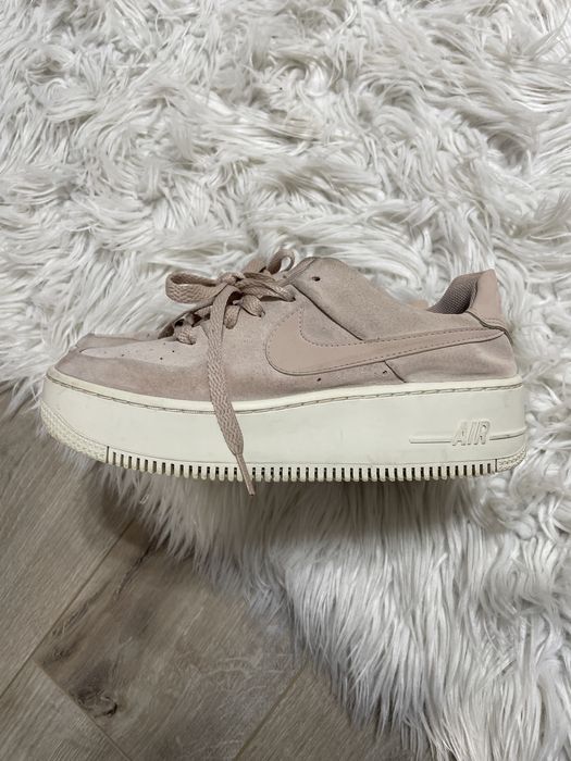 Nike Air Force 1 roz marimea 36