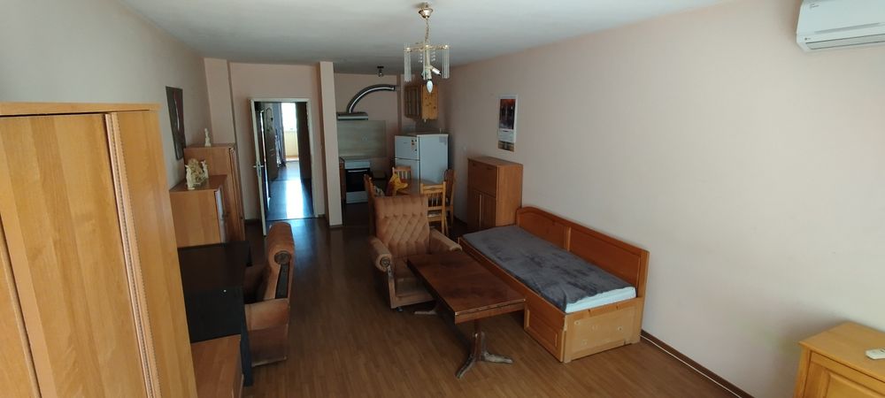 Продава се Двустаен апартамент в София, Лагера - 65 кв.м за 3537 €/кв.м - Снимка #2