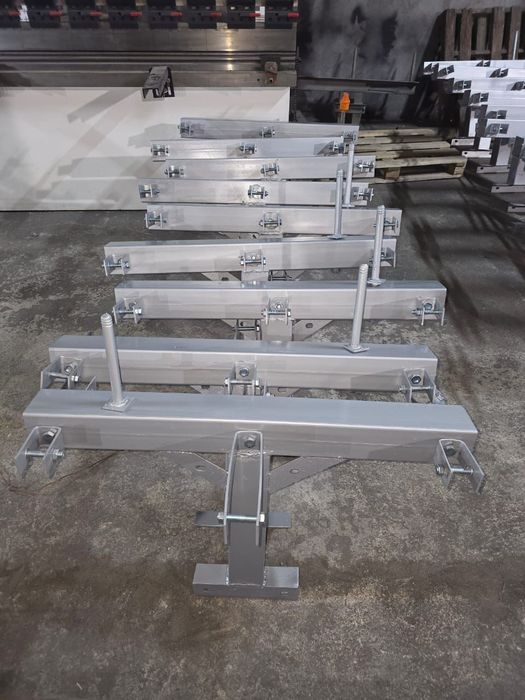 Продам траверсы и опоры св