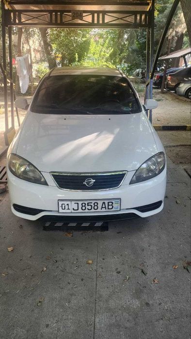Продается. Джентра 2017 года. Автомат. Пробег 146 км.